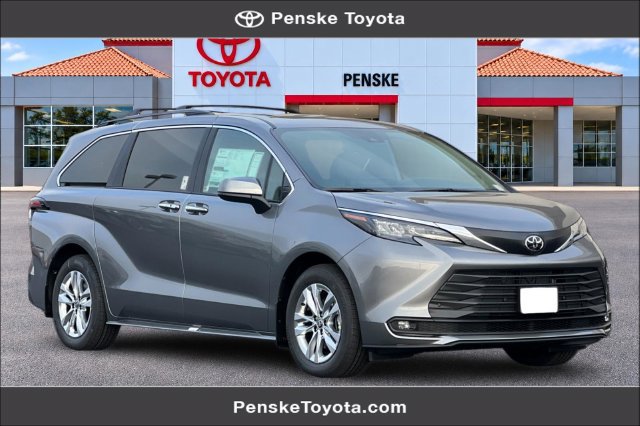 New 2026 Toyota Sienna XLE AWD/4WD image 1