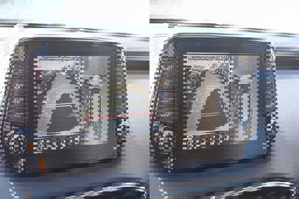 Certified 2020 Hyundai Santa Fe Limited image 33