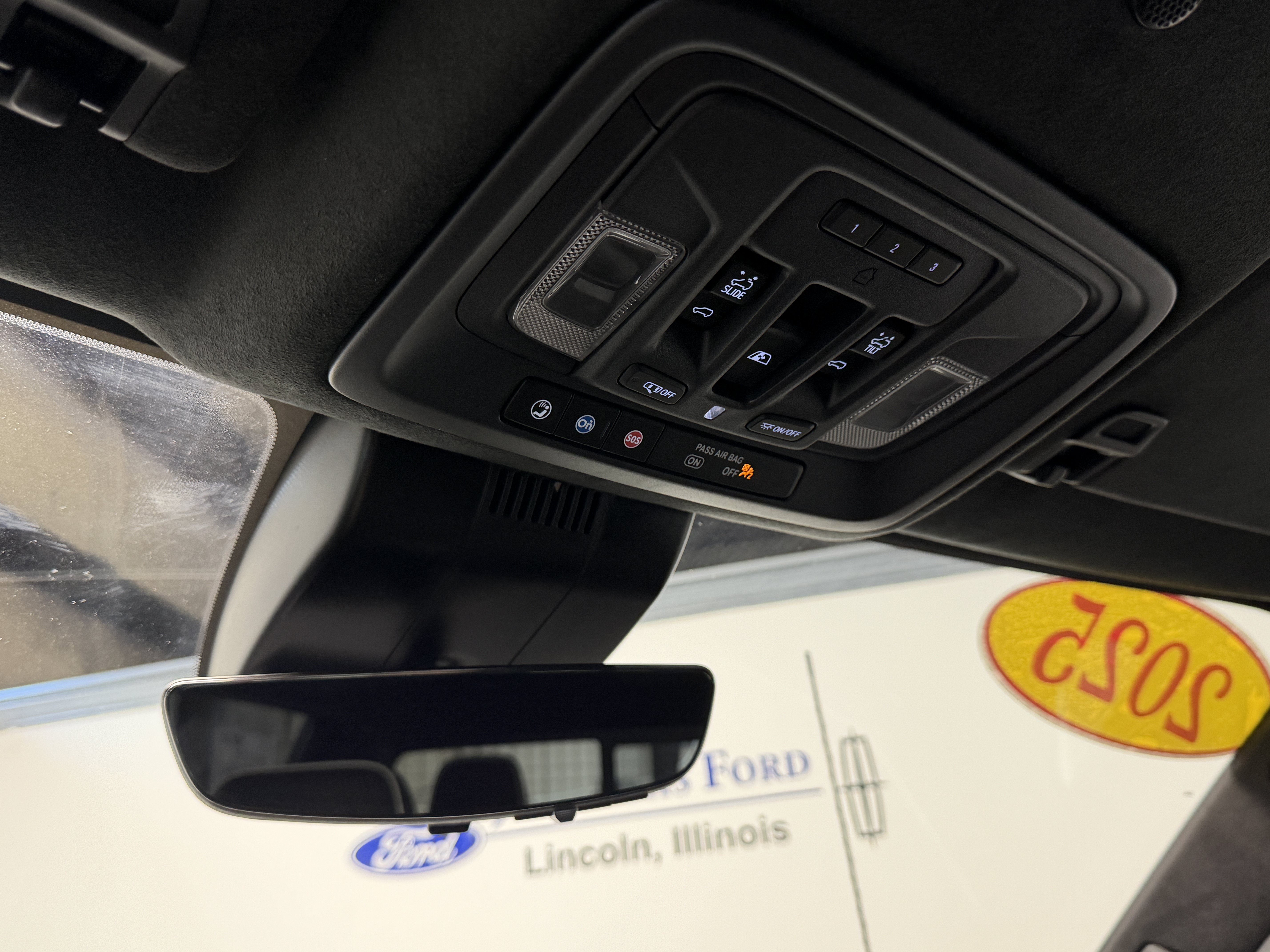Used 2025 GMC Sierra 2500 AT4X AWD/4WD image 6