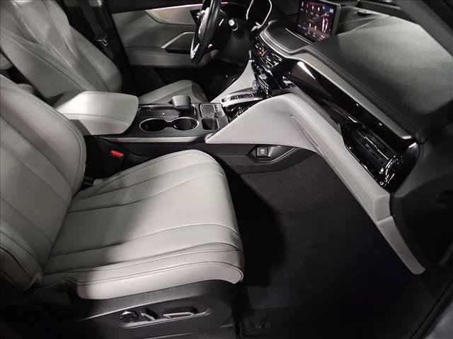 Used 2023 Acura MDX w/ Technology Package FWD image 22