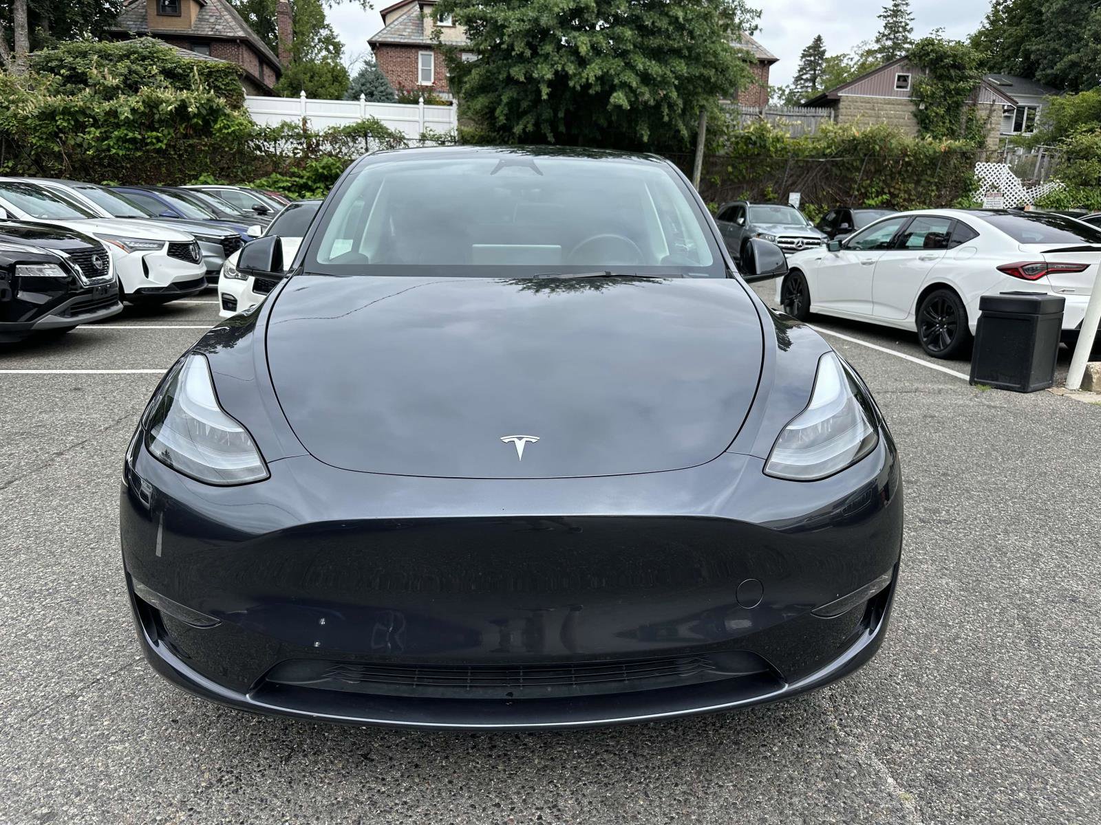 Used 2024 Tesla Model Y Long Range image 8