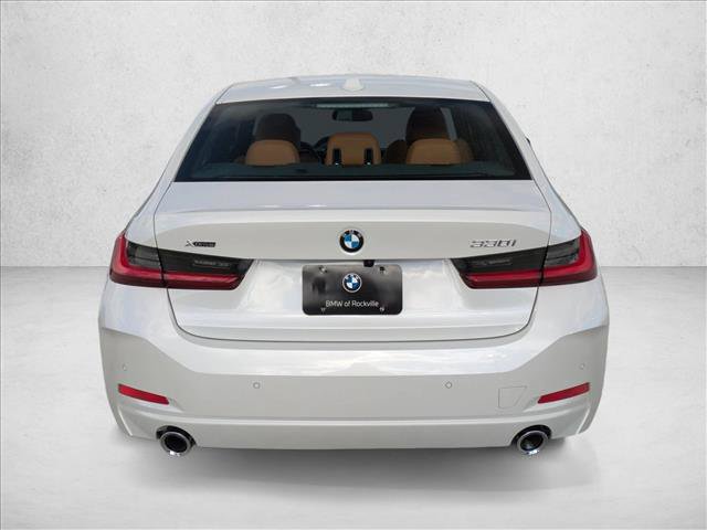 Used 2026 BMW 330i xDrive Sedan w/ Premium Package AWD/4WD image 8