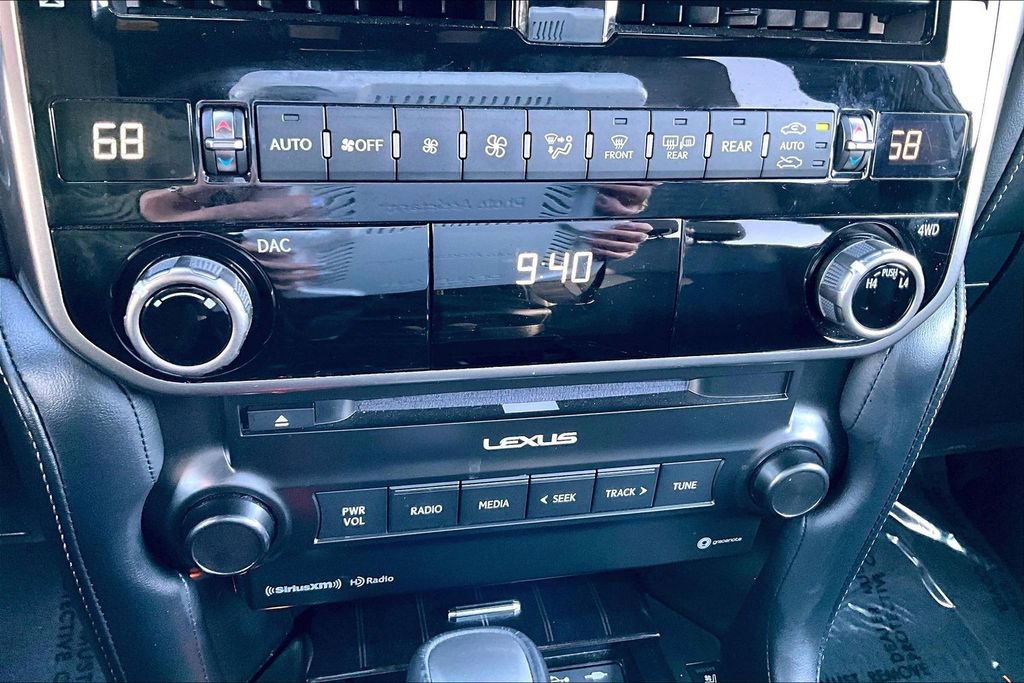 Used 2023 Lexus GX 460 Premium image 15