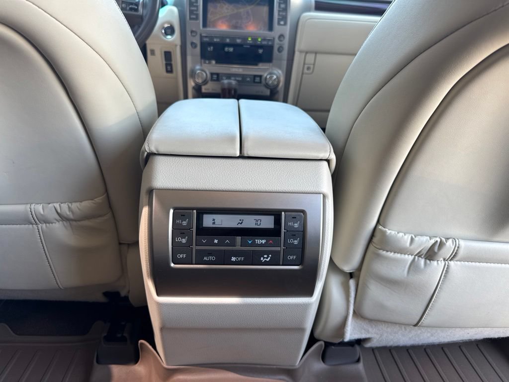 Used 2017 Lexus GX 460 Premium AWD/4WD image 24