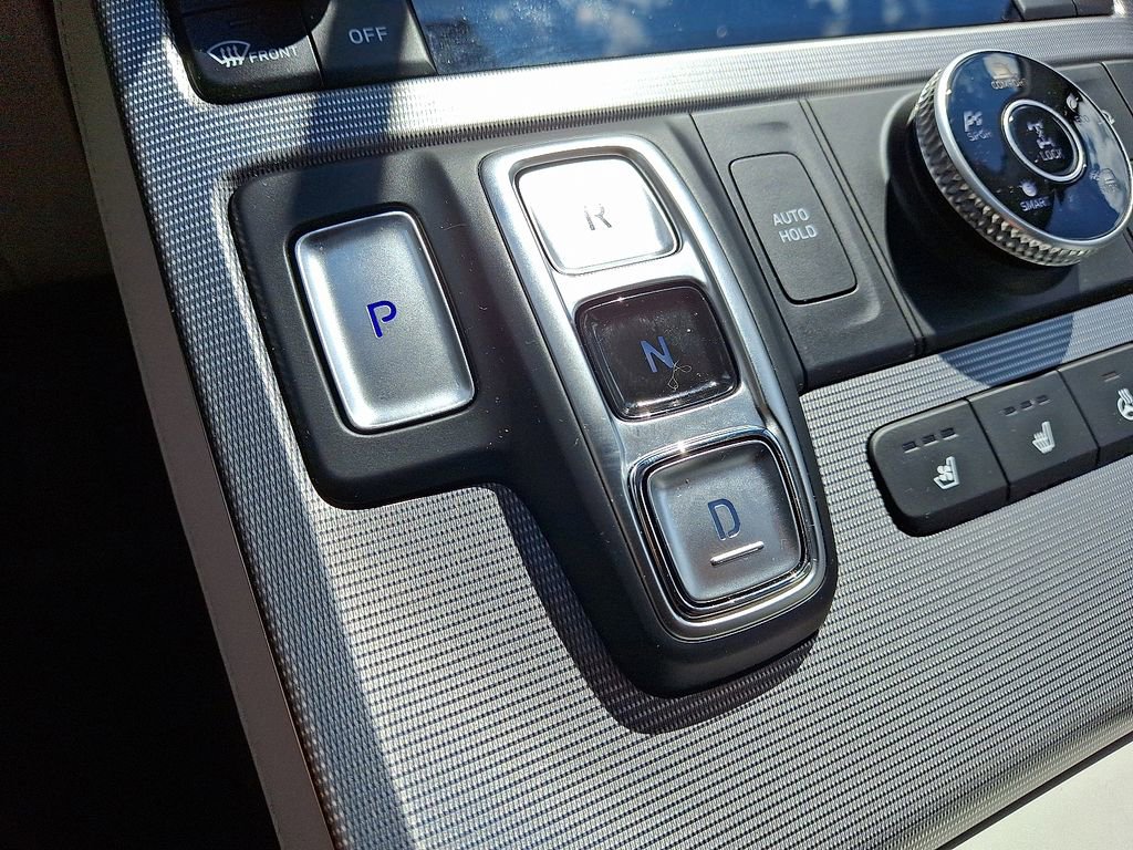 Used 2025 Hyundai Palisade Calligraphy image 14