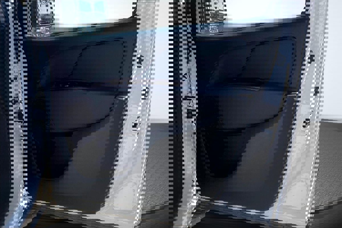 Used 2017 RAM ProMaster City Tradesman SLT w/ Rear Back-up Camera Group image 24