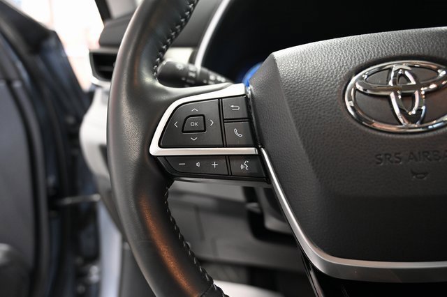 Used 2023 Toyota Highlander Limited image 25