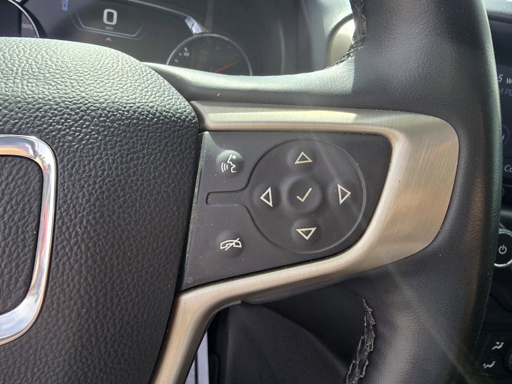 Used 2024 GMC Terrain Denali image 27