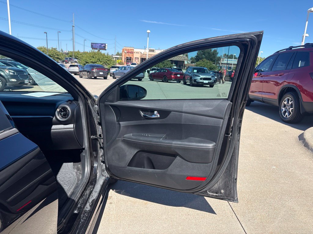 Used 2020 Kia Forte GT-Line FWD image 22