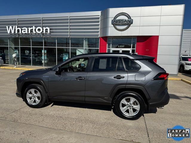 Used 2020 Toyota RAV4 XLE image 8