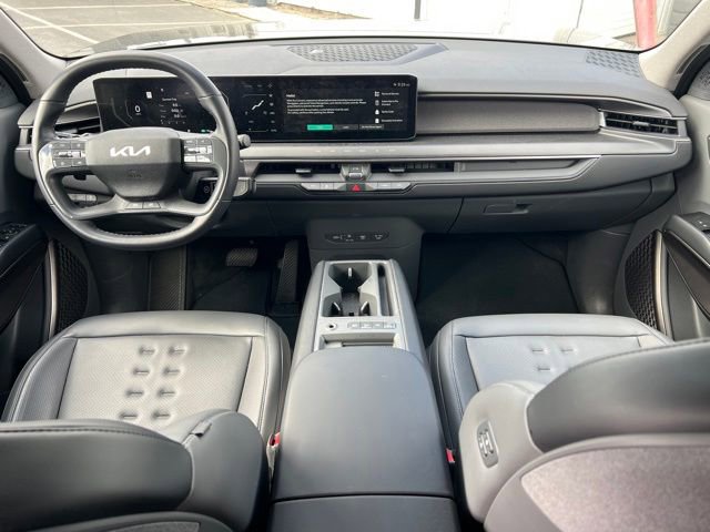 Certified 2024 Kia EV9 Wind AWD/4WD image 10