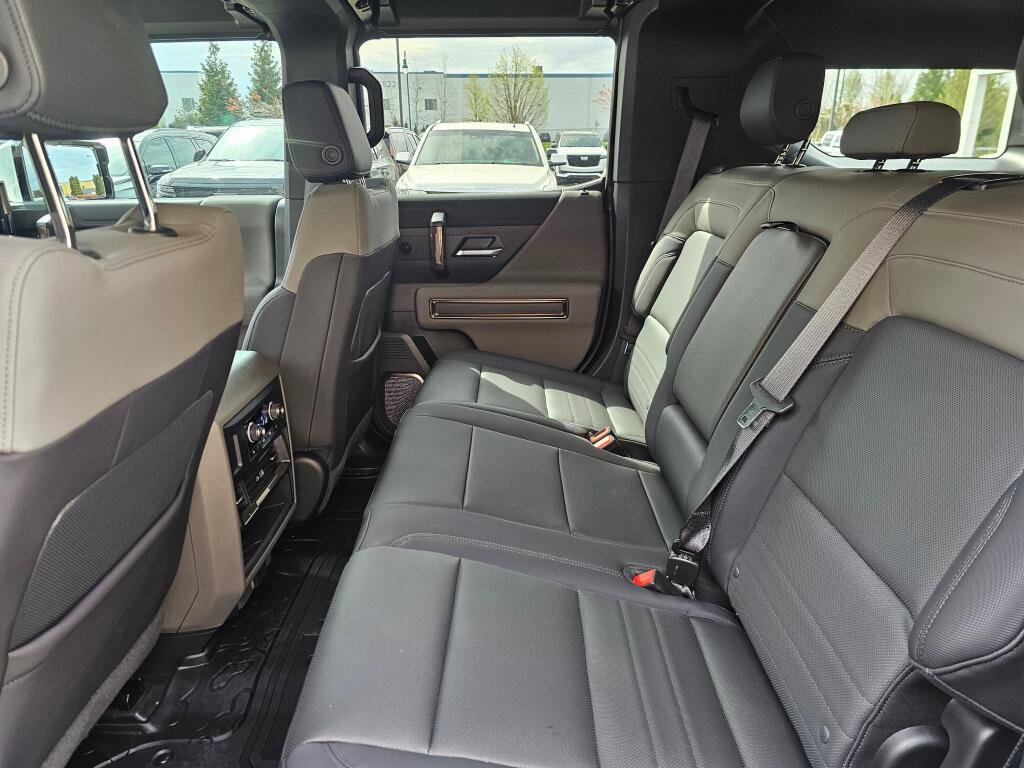 Used 2025 GMC Hummer EV 3X w/ Extreme Off-Road Package image 18