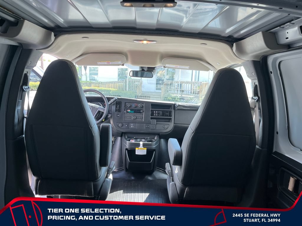 New 2026 GMC Savana 2500 w/ Driver Convenience Package RWD image 25