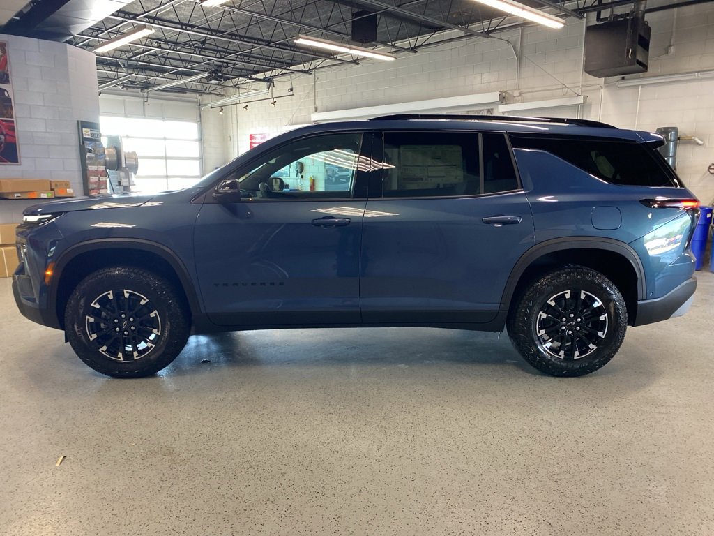 New 2026 Chevrolet Traverse Z71 w/ Enhanced Driving Package image 4