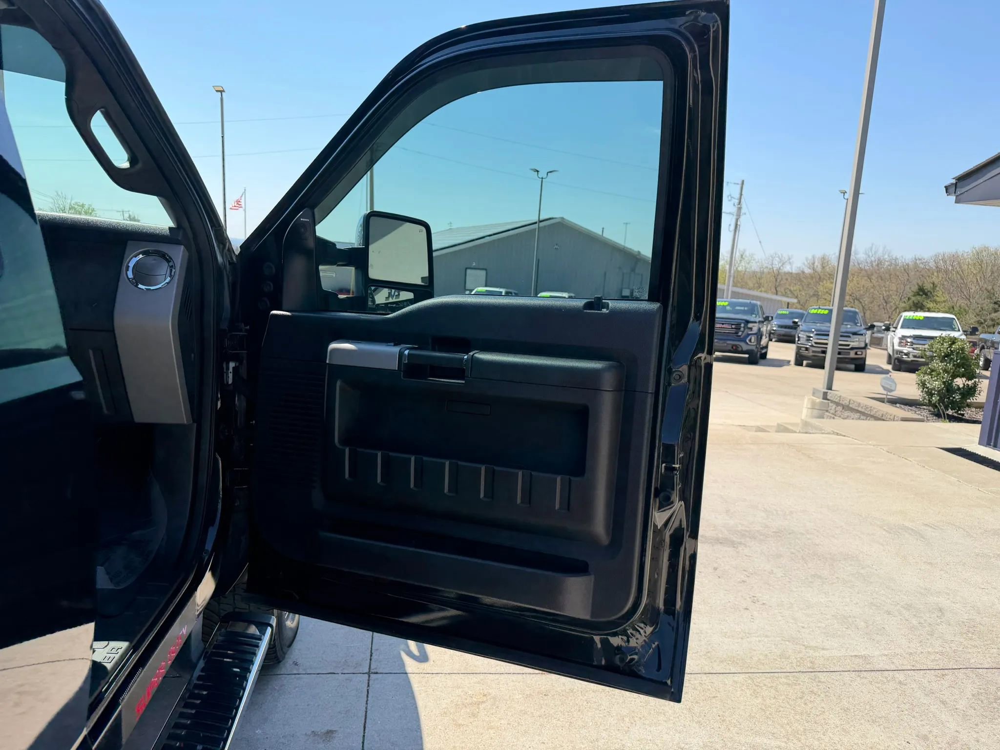Used 2015 Ford F350 Lariat w/ Lariat Ultimate Package AWD/4WD image 54