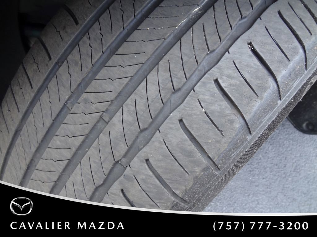 Used 2025 Genesis GV70 2.5T AWD/4WD image 57