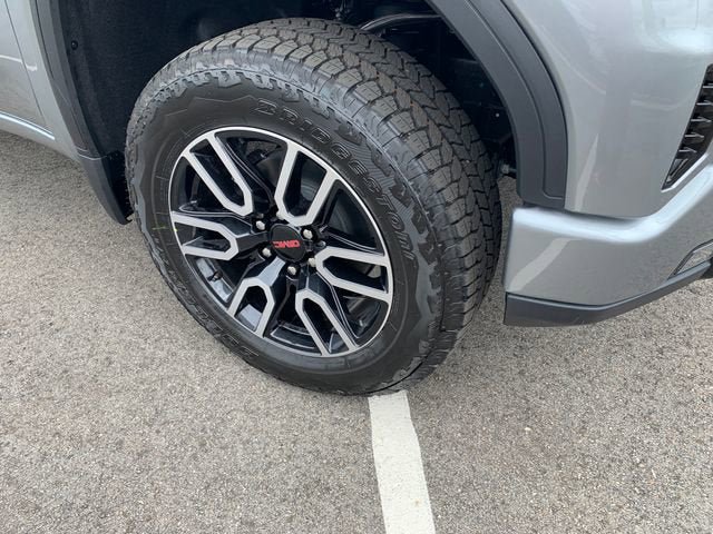 New 2026 GMC Sierra 1500 AT4 AWD/4WD image 5