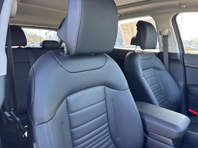 Used 2024 Kia Sportage SX Prestige image 28
