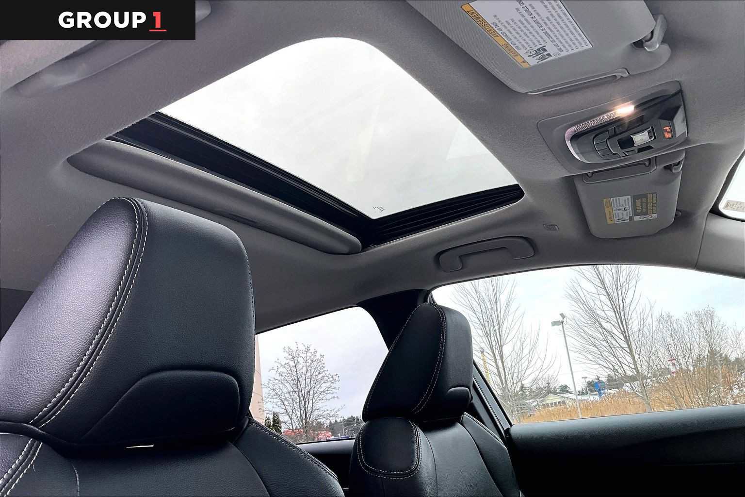 Certified 2022 Toyota Corolla Cross XLE w/ Convenience Package image 13