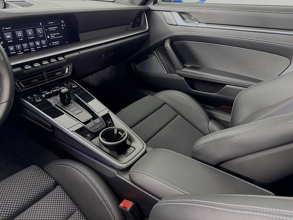 Certified 2022 Porsche 911 Turbo S AWD/4WD image 28