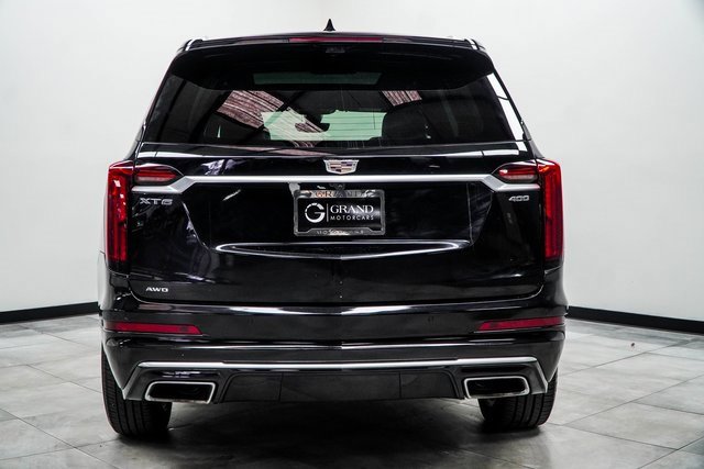 Used 2020 Cadillac XT6 Premium Luxury image 8
