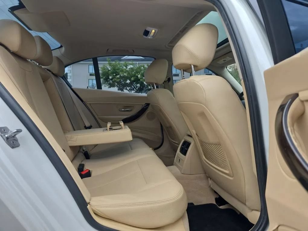 Used 2015 BMW 328i Sedan RWD image 41