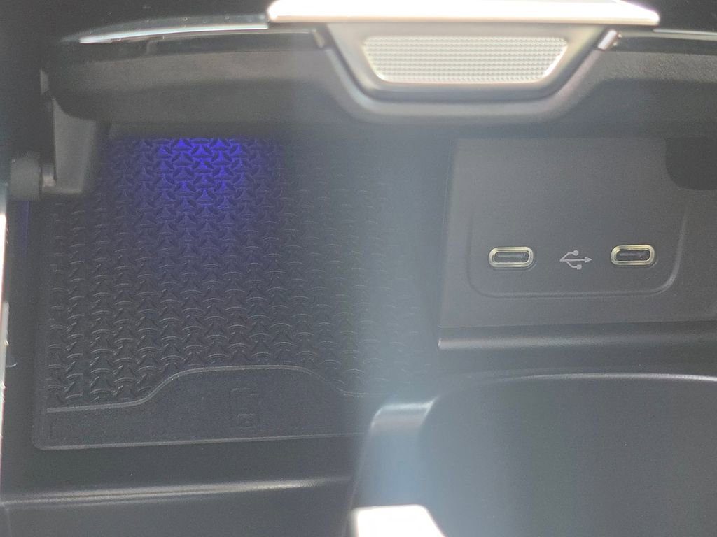 New 2026 Mercedes-Benz C 300 4MATIC Sedan image 32