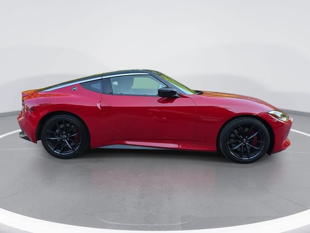 Used 2025 Nissan Z Performance w/ Floor Mat Package RWD image 3
