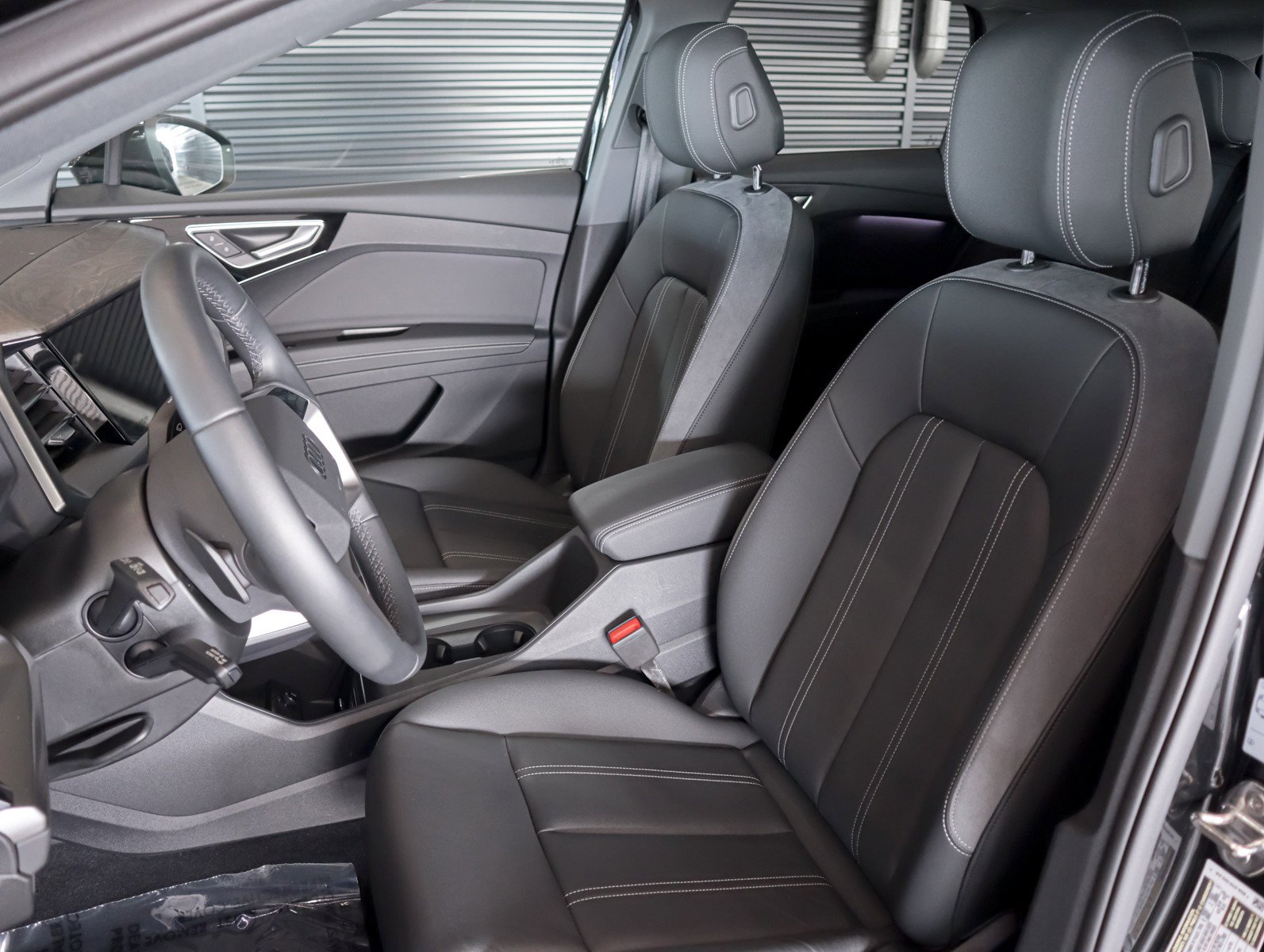 Certified 2024 Audi Q4 e-tron Premium Plus w/ Premium Plus image 3