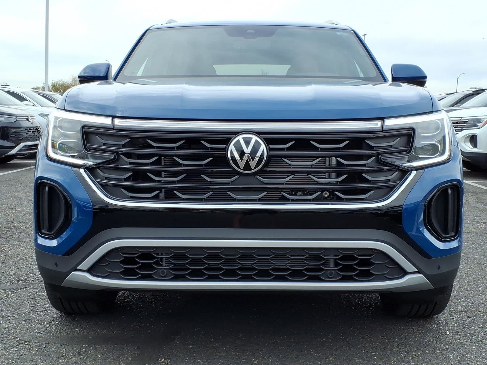 New 2026 Volkswagen Atlas Cross Sport SE image 2