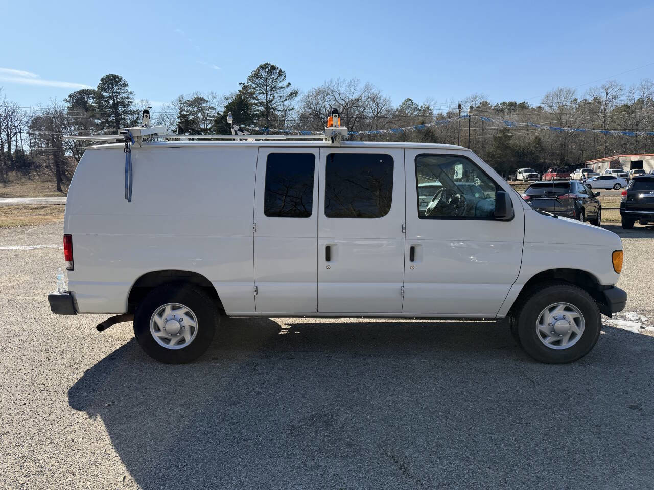 Used 2007 Ford E-250 and Econoline 250 RWD image 4