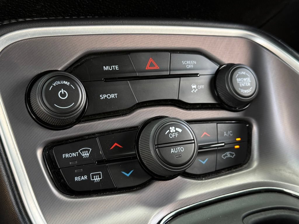 Used 2021 Dodge Challenger SXT RWD image 19