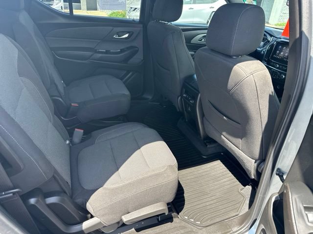 Used 2023 Chevrolet Traverse LT AWD/4WD image 20