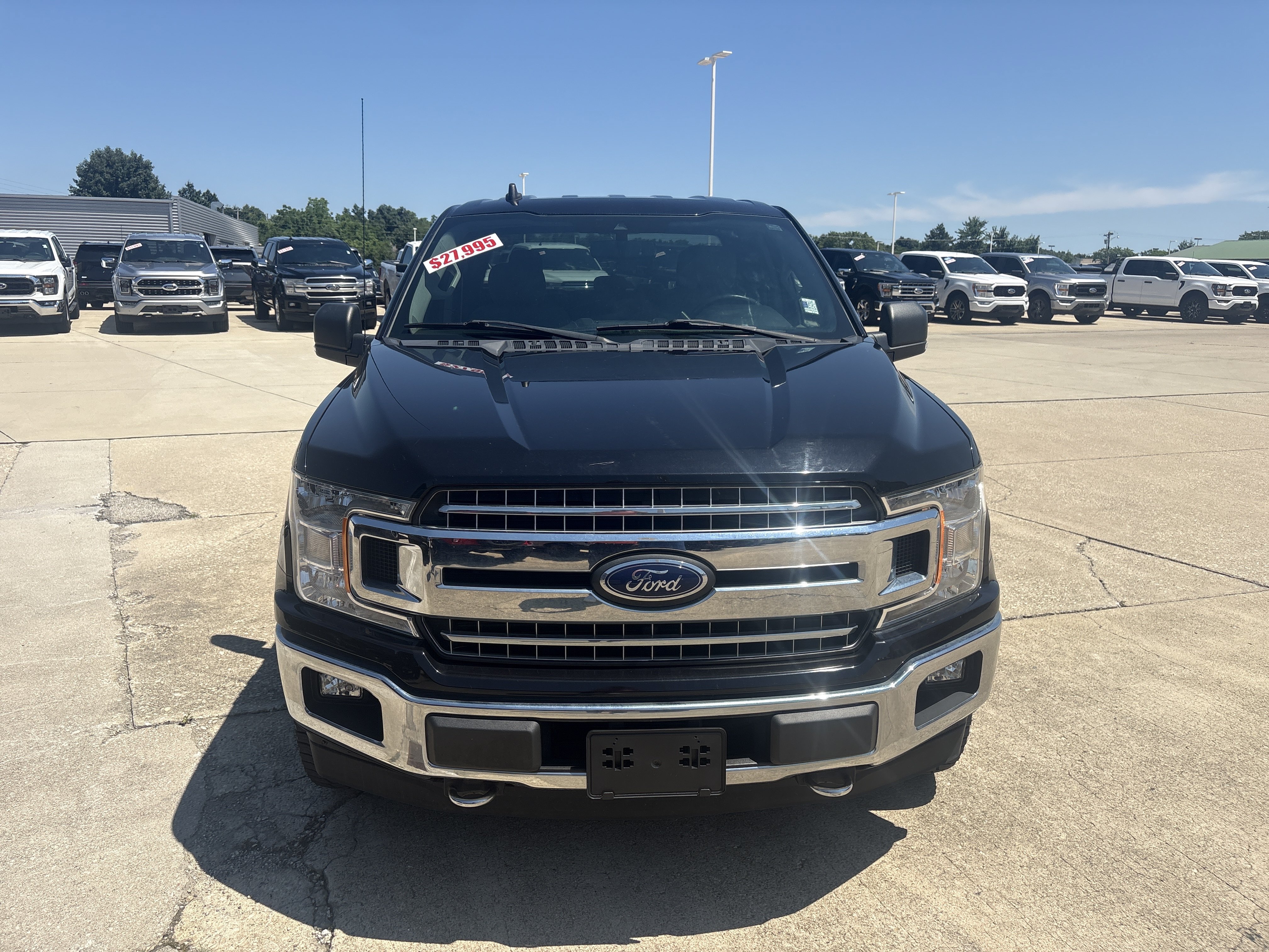 Used 2020 Ford F150 XLT w/ Equipment Group 302A Luxury AWD/4WD image 3
