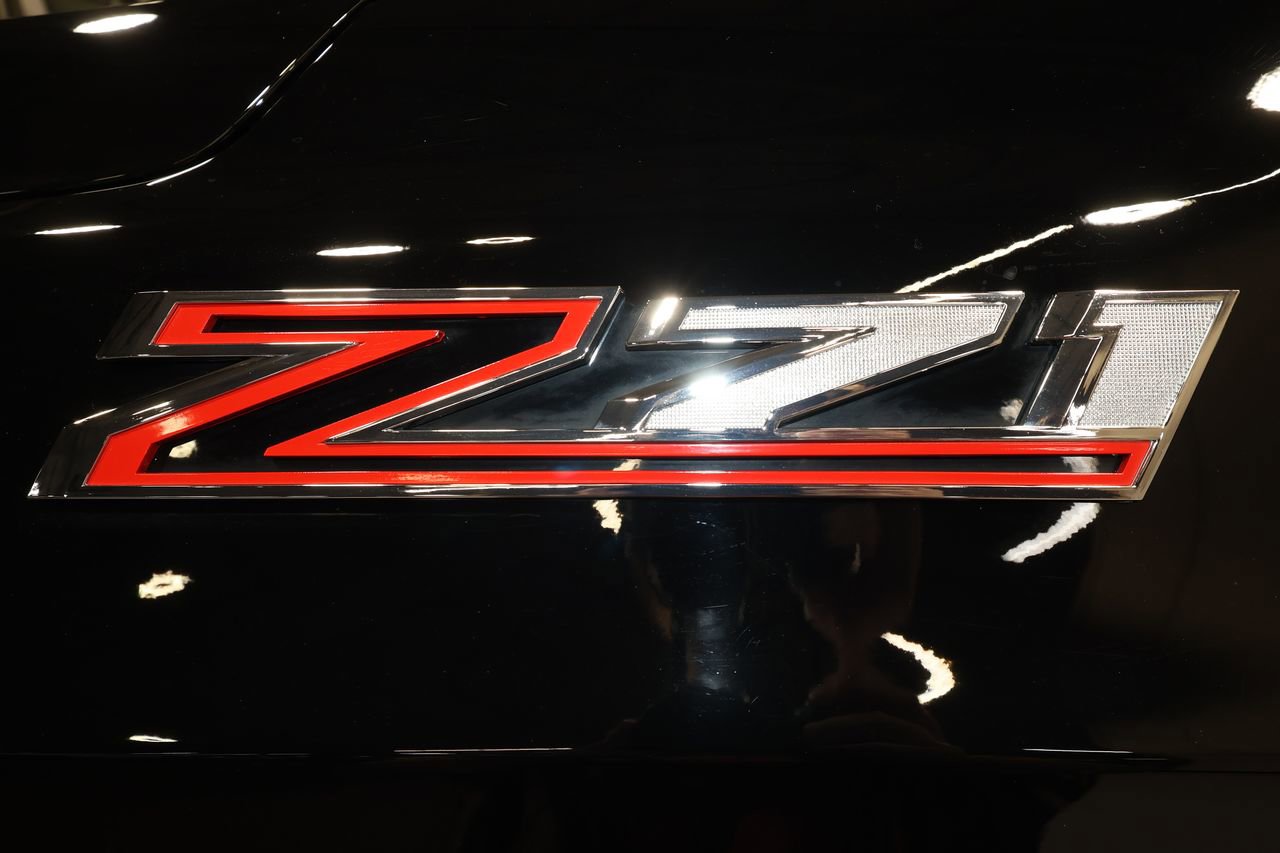 Certified 2025 Chevrolet Tahoe Z71 w/ Comfort Package image 37