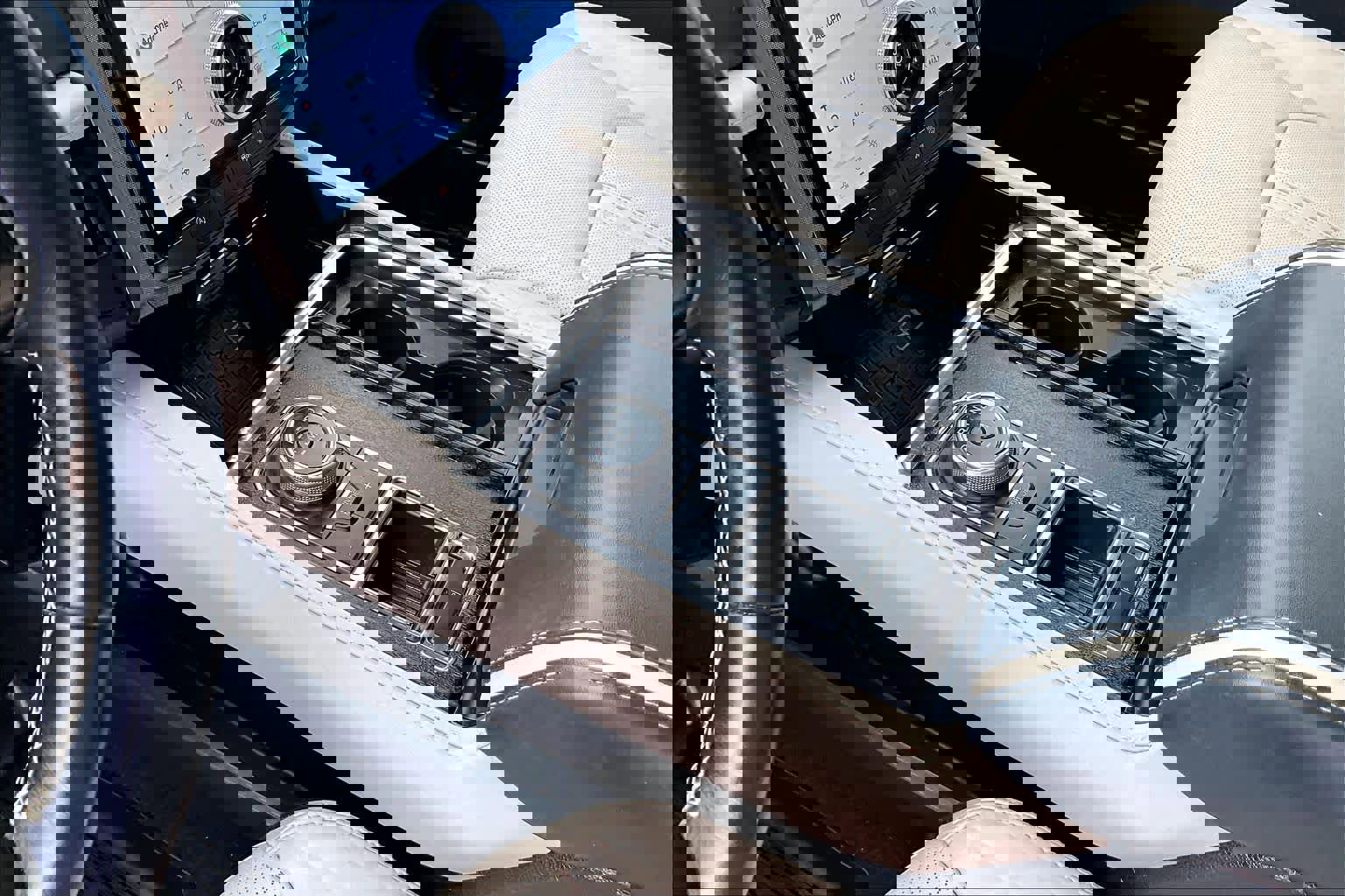 Used 2023 Ford Expedition Max Platinum RWD image 18