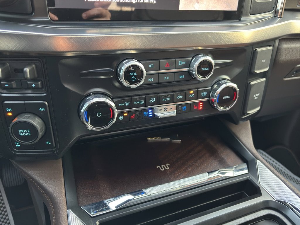 New 2026 Ford F250 King Ranch w/ Chrome Package image 32