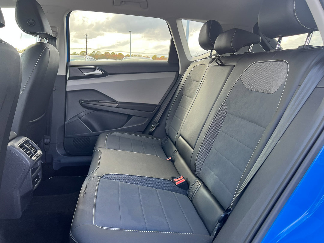 Used 2023 Volkswagen Taos SE image 24