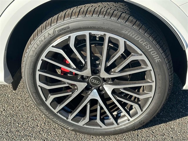 New 2025 Audi SQ5 Premium Plus image 4