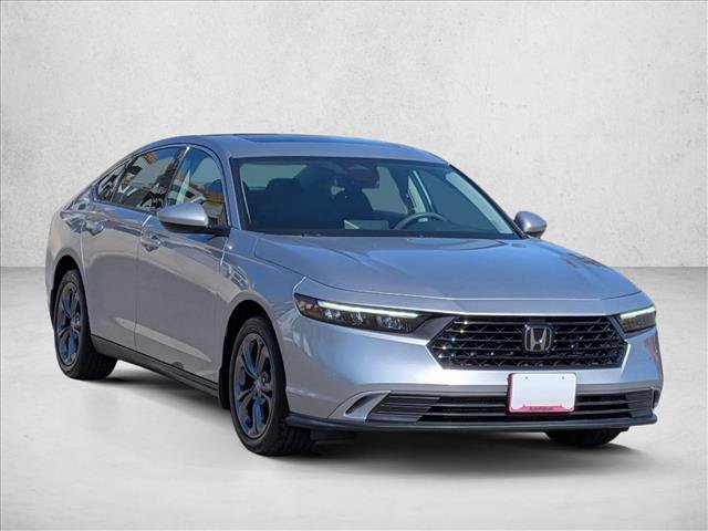 Used 2023 Honda Accord EX image 3