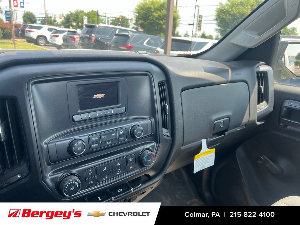 Used 2016 Chevrolet Silverado 1500 W/T w/ Snow Plow Prep Package AWD/4WD image 8