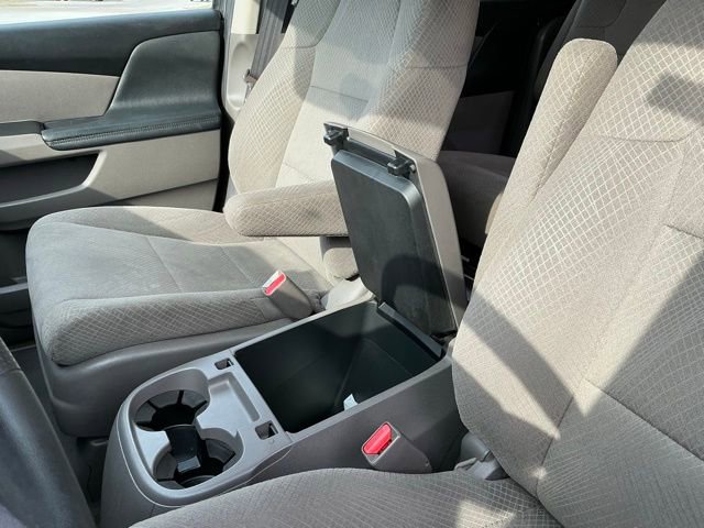 Used 2015 Honda Odyssey EX image 33