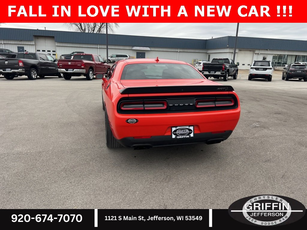 Used 2022 Dodge Challenger SRT Hellcat Redeye image 9