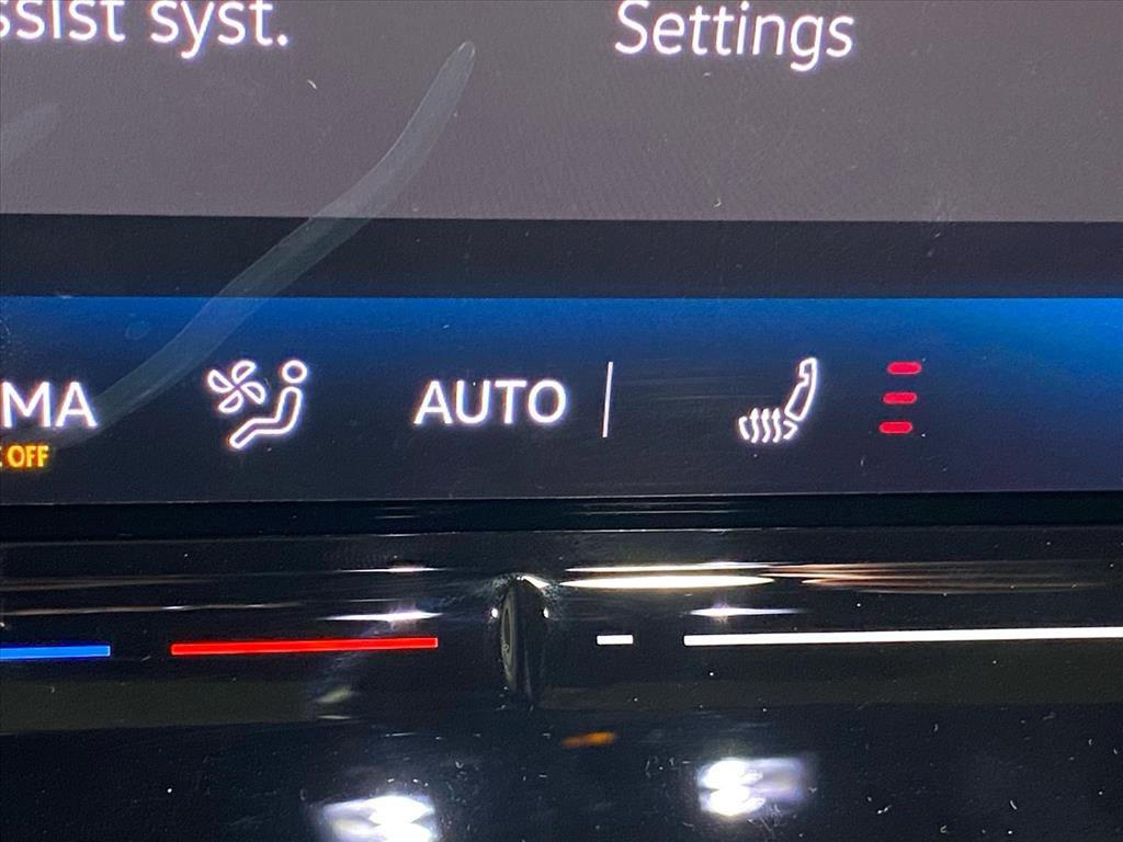 New 2026 Volkswagen Tiguan SE AWD/4WD image 8