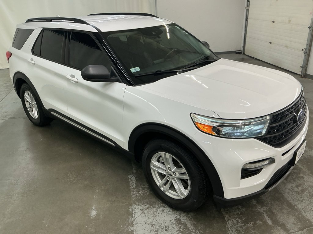 Used 2020 Ford Explorer XLT w/ Equipment Group 202A RWD image 13