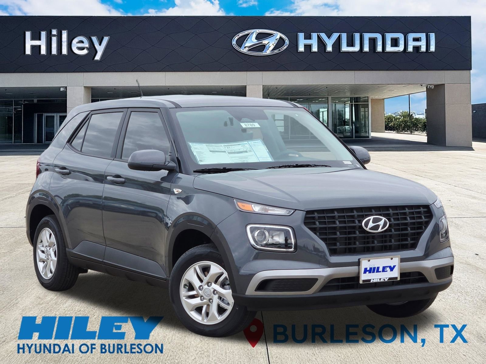New 2026 Hyundai Venue SE FWD image 2