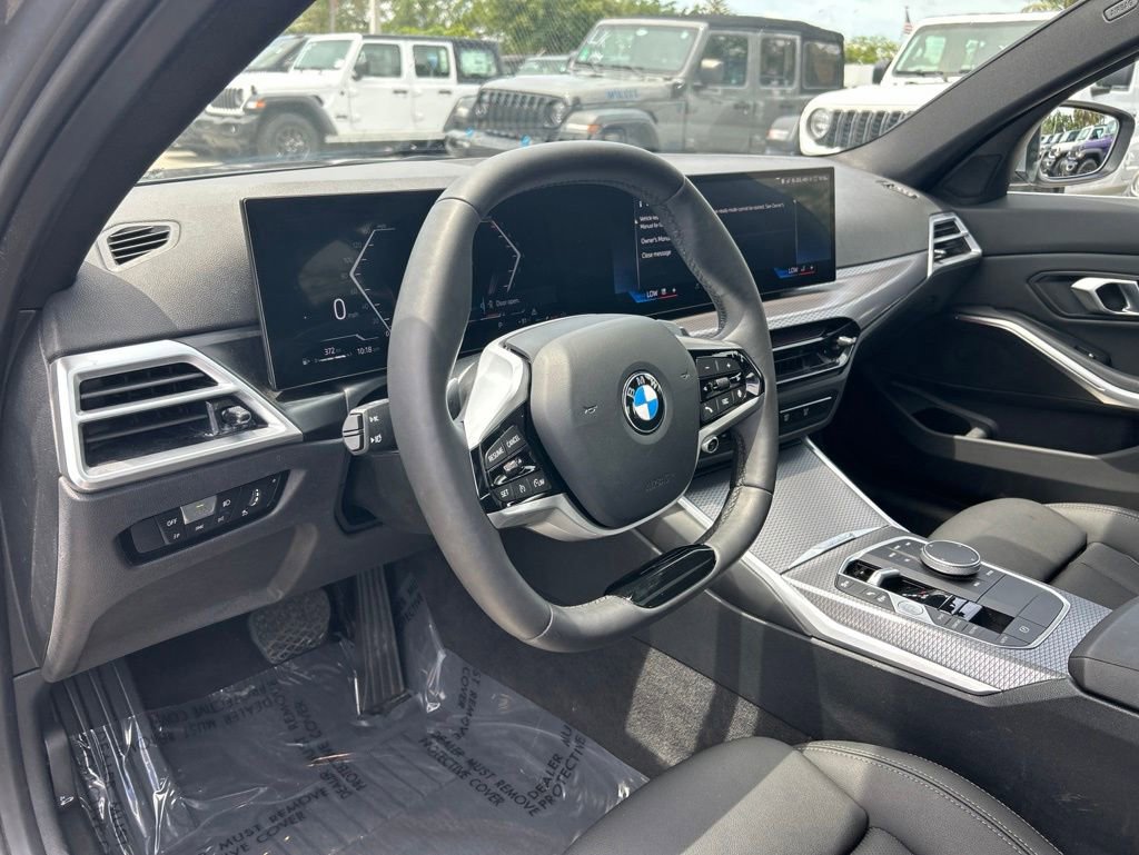 Used 2025 BMW 330i xDrive Sedan w/ Convenience Package AWD/4WD image 11