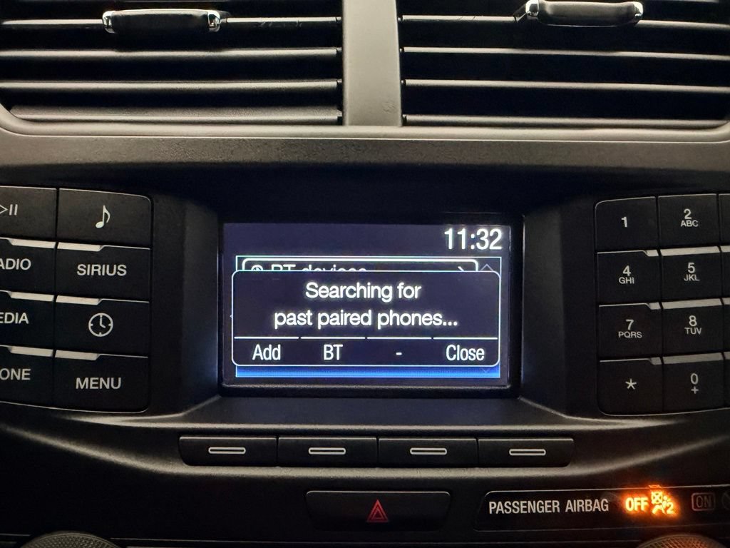 Used 2018 Ford Explorer XLT FWD image 22
