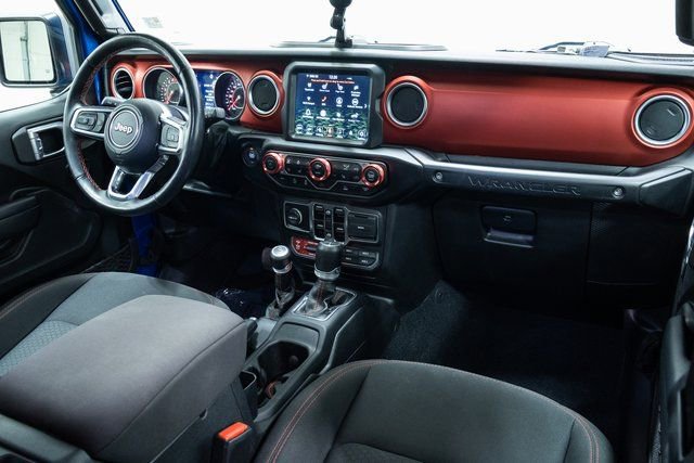 Used 2022 Jeep Wrangler Unlimited Rubicon w/ Xtreme Recon 35" Tire Package image 27