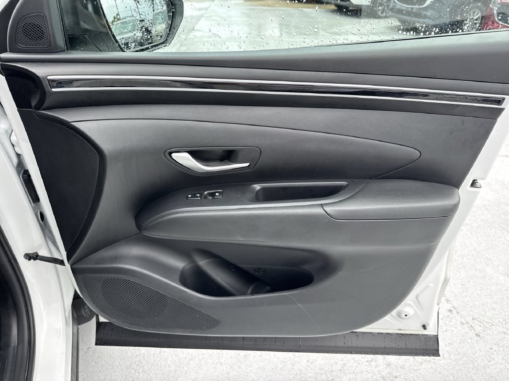 Used 2024 Hyundai Santa Cruz SE FWD image 41